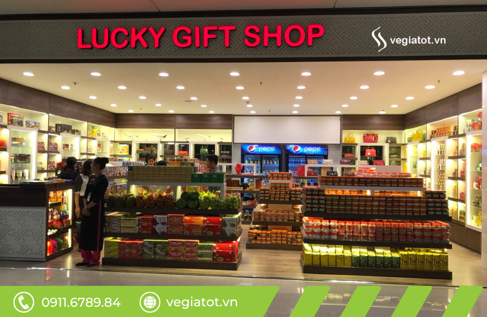 Sân bay quốc tế Kuching đầy đủ tiện ích như cửa hàng ẩm thực 
